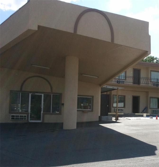 Economy Inn Hot Springs Zewnętrze zdjęcie