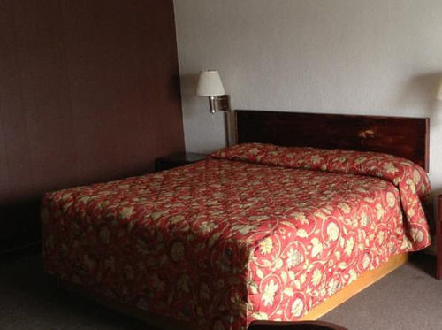 Economy Inn Hot Springs Zewnętrze zdjęcie